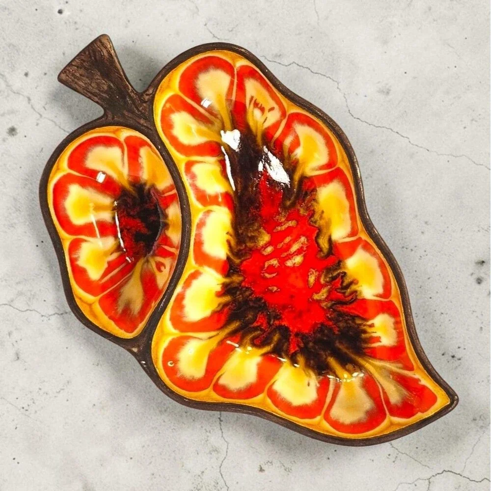 Vintage Treasure Craft 376 Leaf Chip & Dip Tray Orange Drip Glaze 1970s Decor
